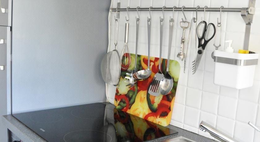 Chalet Charlotte One-Room Apartment with Balcony