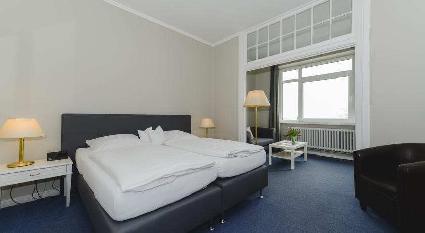 高级双人房 带海景