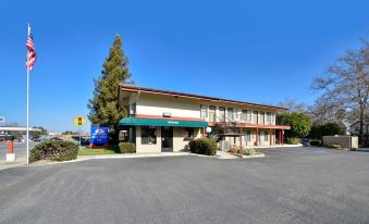 Atascadero Inn