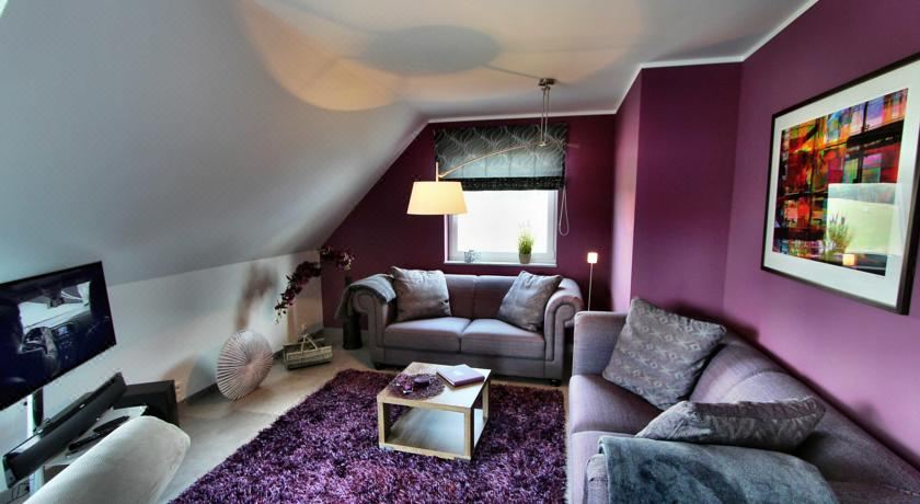 带阳台和露台的双卧室公寓