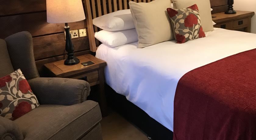 Boutique Garden Lodge @ the Larches Studio with Garden View