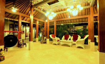 The Villas by Puri Mas Boutique Resort
