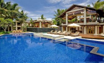 Paradise Island Estate