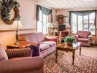 Travelodge by Wyndham Escanaba Hotels in Escanaba