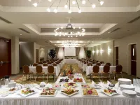 Fairfield Inn & Suites Montreal Airport Hotels in Dorval