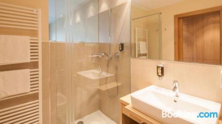 Hilburger Hotel舒适双人间 - 带阳台