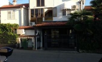 Apartments Oliva - Housity