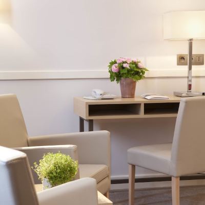 Executive Double/Twin Room Floride-Etoile Promo Code