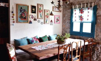 Nayino Dag Evi - Adults Only - Housity