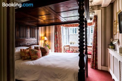 双人间 - 带四柱床