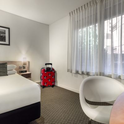 標準大床房 墨爾本宜必思公寓式飯店優惠