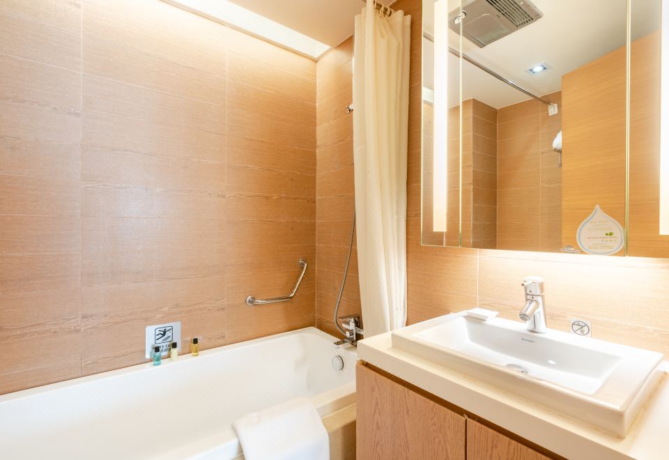 Neptune Hotel ChengduDeluxe Suite