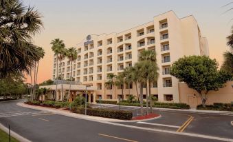 Hilton Boca Raton Suites