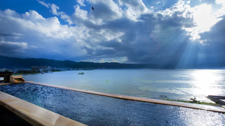 萃sui-諏訪湖 外観