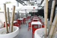 Travelodge Barcelona Poblenou Hotel a 
