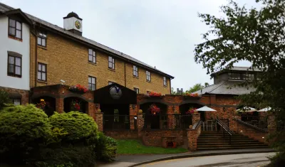 Village Hotel Liverpool Hôtels à : 