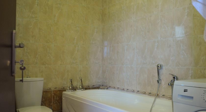 三卧室别墅带私人泳池