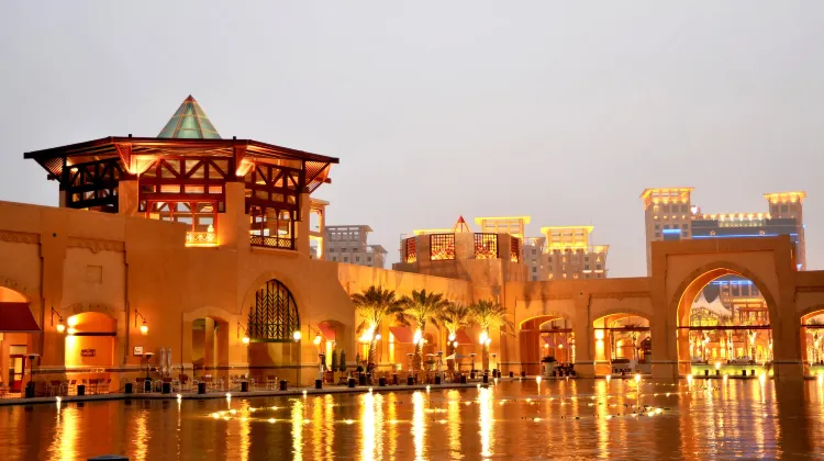 Courtyard Kuwait City Exterior