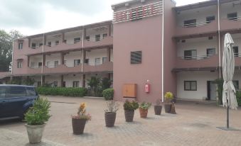 Hotel Moatize - Housity