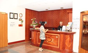 Hotel Ascania - Housity