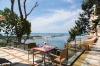 Avani Ao Nang Cliff Krabi Resort