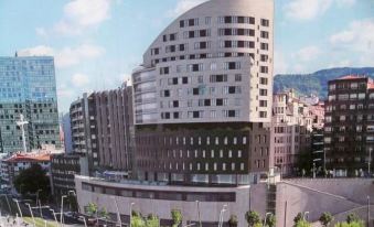 Vincci Consulado de Bilbao - Housity