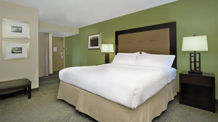 Holiday Inn Metairie New Orleans Room
