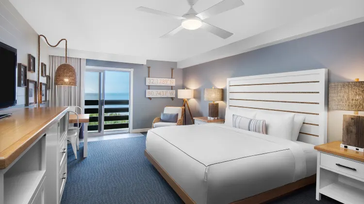 Holiday Inn Resort Beach House Room