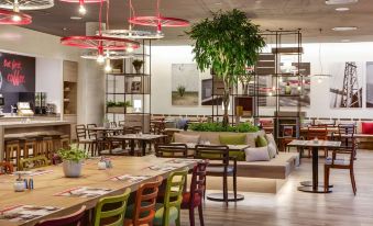 IntercityHotel Frankfurt Hauptbahnhof Süd - Housity
