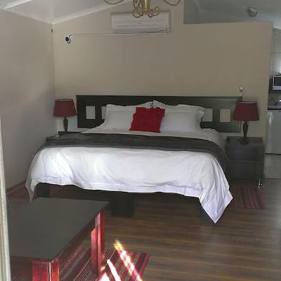 Comfort Room, 1 Bedroom (Single, Twin Sharing or King Size)