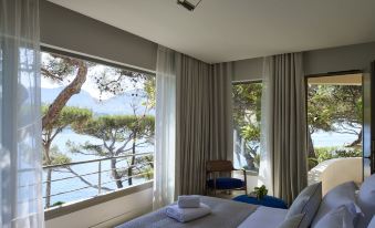 Hotel les Roches Blanches Cassis