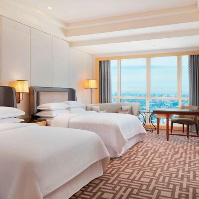 Bilik Twin Kelab Kupon Sheraton Petaling Jaya Hotel