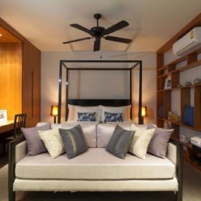 Three-Bedroom Elegant Style with Private Pool Villa