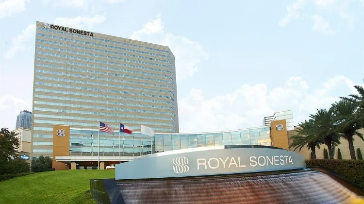 The Royal Sonesta Houston Galleria exterior