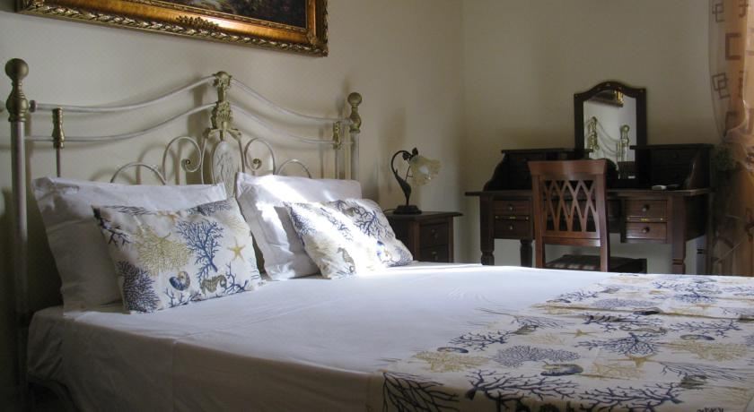 双人房（带独立浴室）