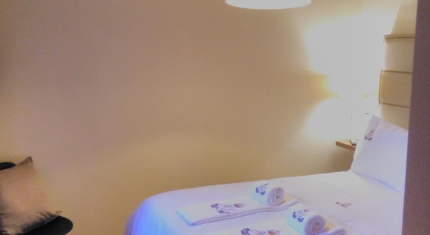 经济型双人房 共用浴室