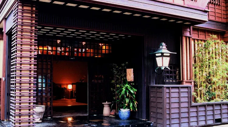 伊賀屋旅館 外観