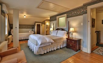 Stone Chalet Bed & Breakfast Inn