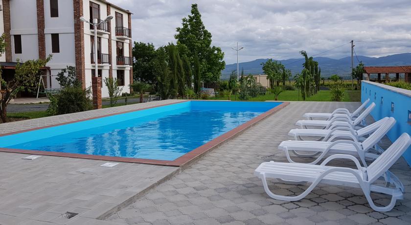 三人房（带独立浴室）