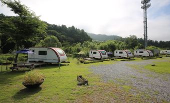 Gapyeong Unak Holiday Caravan Park
