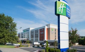 Holiday Inn Express & Suites Nashville Southeast - Antioch