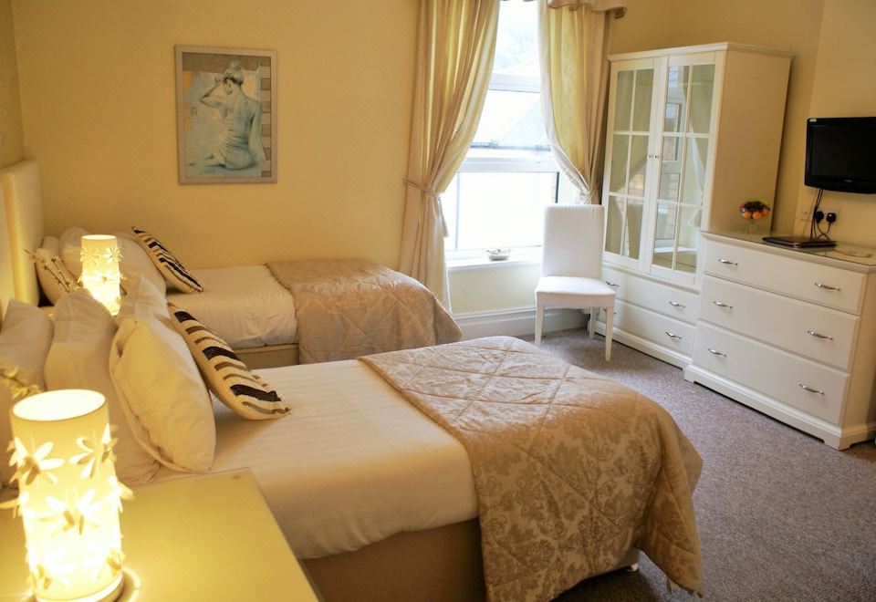 Dexby Town House - Housity