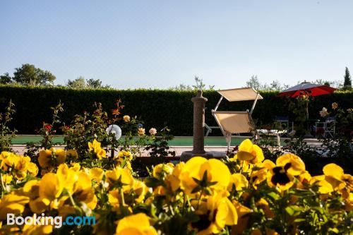 三卧室度假屋 - 带露台