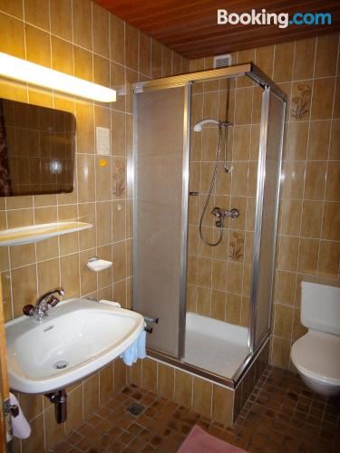 复古两卧室公寓