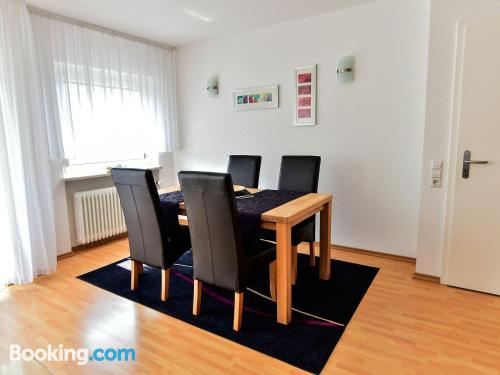 高级一卧室带阳台公寓