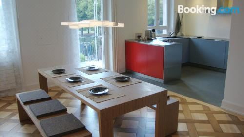 B&B Laupenring, Basel Single Room with Shared Bathroom