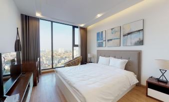 Luxury Apartment in Vinhomes Metropolis
