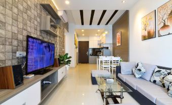 Pho Quang Luxury 2BRs Apartments