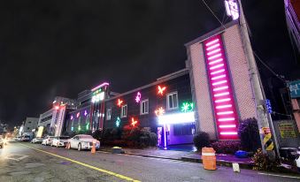 Nine Drive-in Hotel in Shinan-Dong, Gwangju
