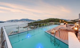 Yeosu Grida Resort Pension